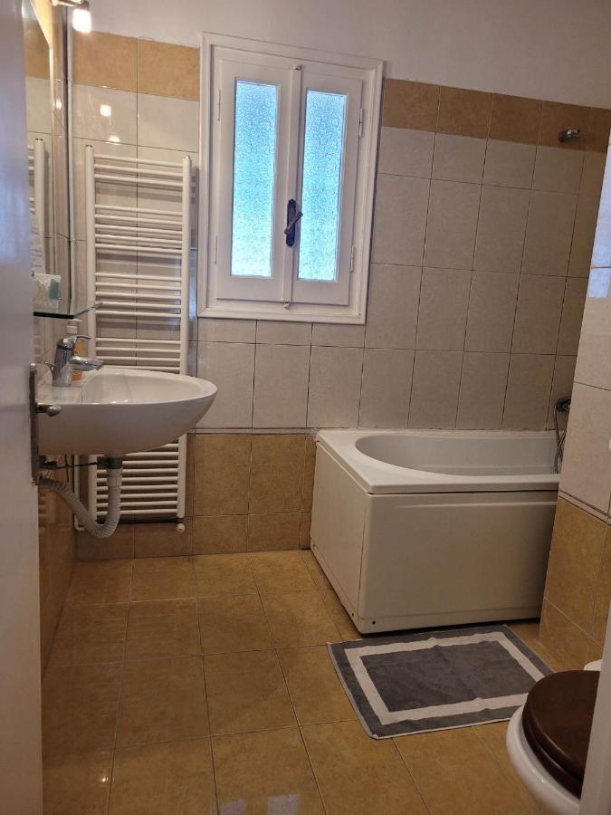 Kiki'S Penthouse Apartment Corfu  Exterior photo